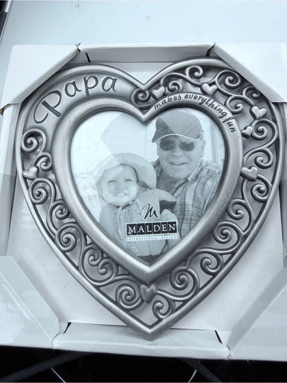Malden Silver Heart Frames (2) with 'Papa' and 'Nana' Scrollwork
